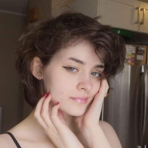 Qui adore baiser une femme chaude ?